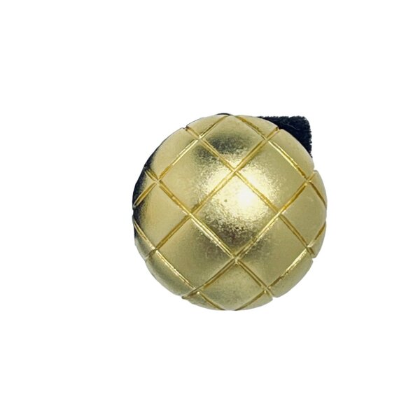 Vintage Napier Quilted Round Gold Tone Clip On Earrings Signed (5483) - Picture 3 of 7